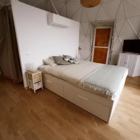 Domo Volcano Experience Piscina Climatizada Camping