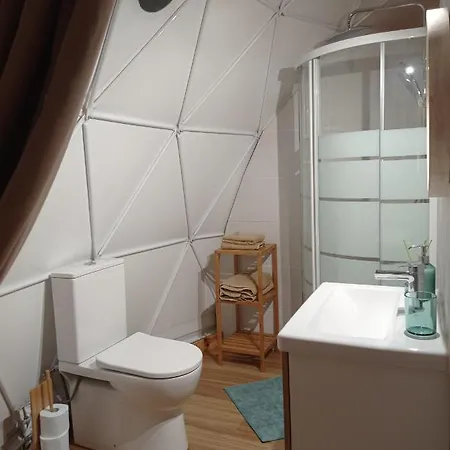 Domo Volcano Experience Piscina Climatizada *