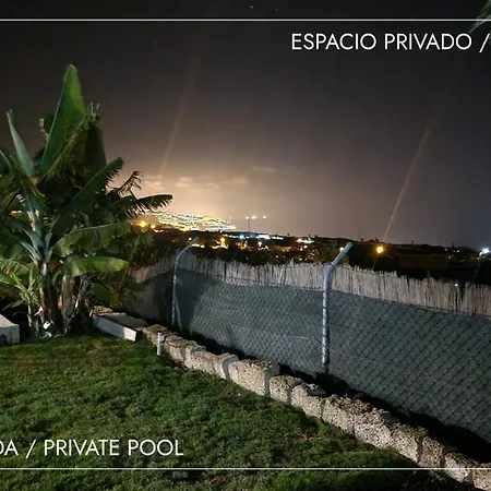 Campsite Domo Volcano Experience Piscina Climatizada
